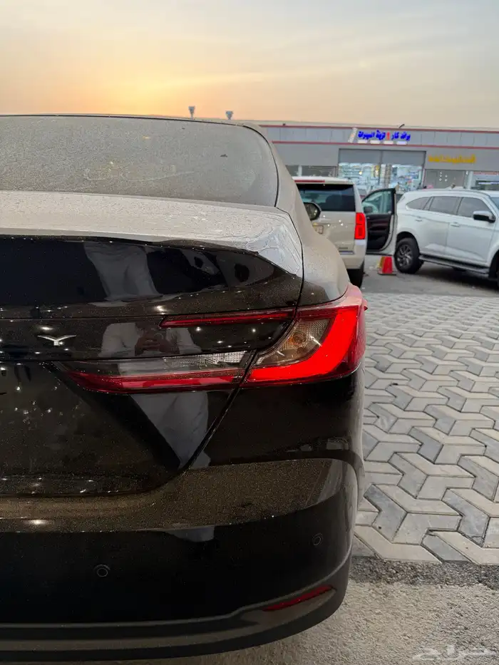 كامري E استاندر 2025 اسود اصفار 11