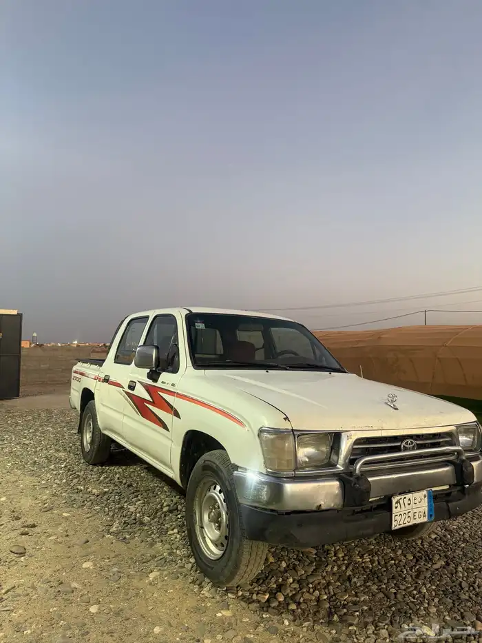 هايلكس للبيع 99 2
