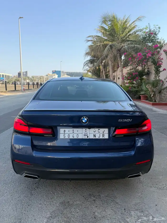 bmw530i فل كامل كيت ام بودي وكالة موديل 2023 البيع (147000) 9