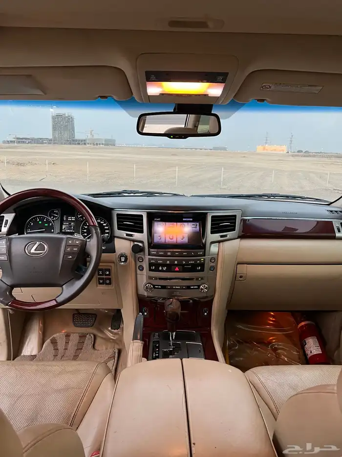 لكزس LX 570 بريمي فل كامل DD 14