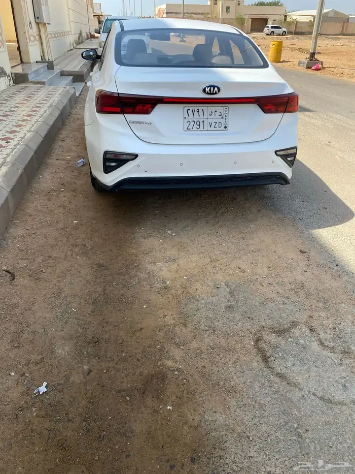 كيا سيراتو. مديل 20 3