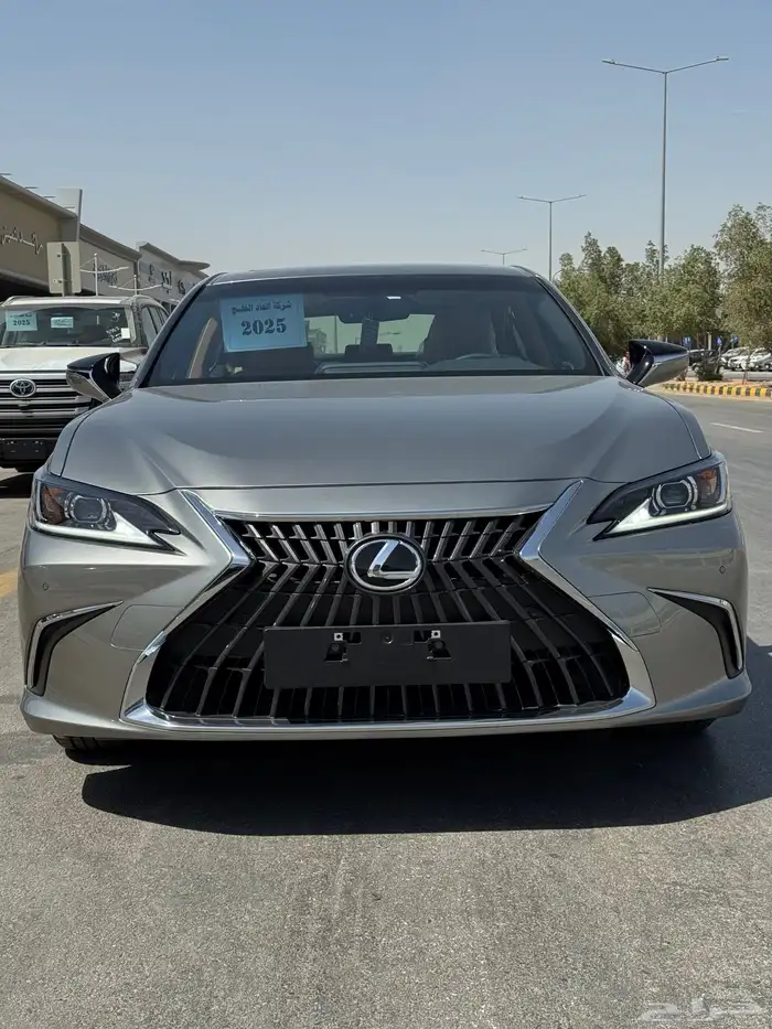 لكزس 2025 بريمي ES350 AA كاش واقساط 0