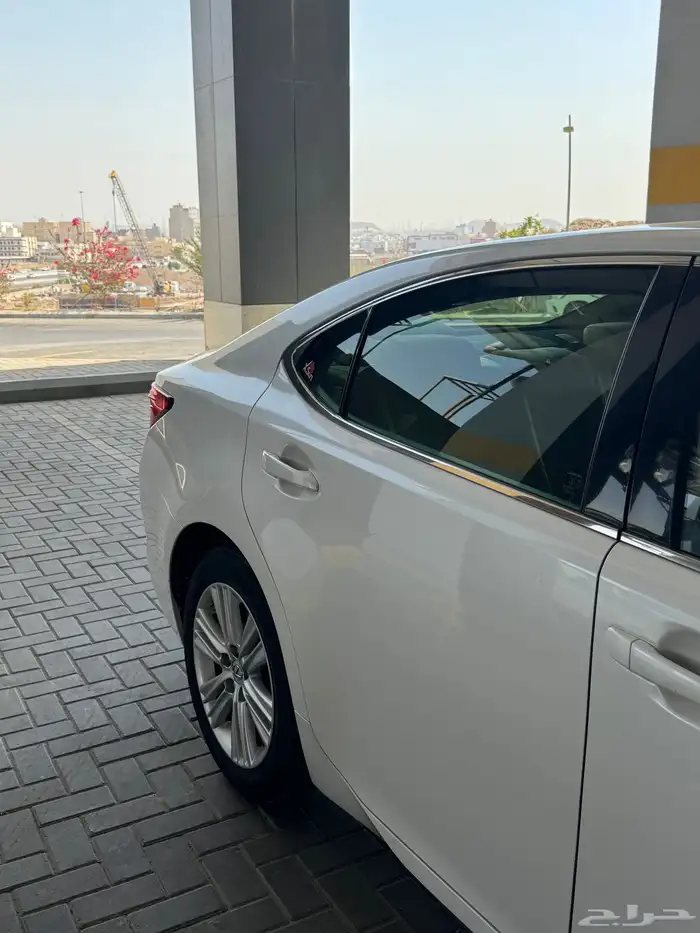 لكزس ES 6 سرندل 2015 وكاله 14