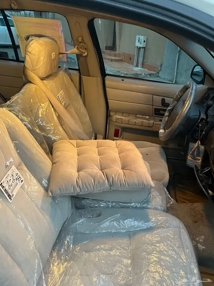 فورد 2008 بوليسي 16