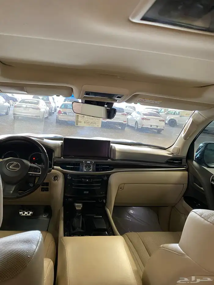 لكزس LX570 2018 سعودي 9