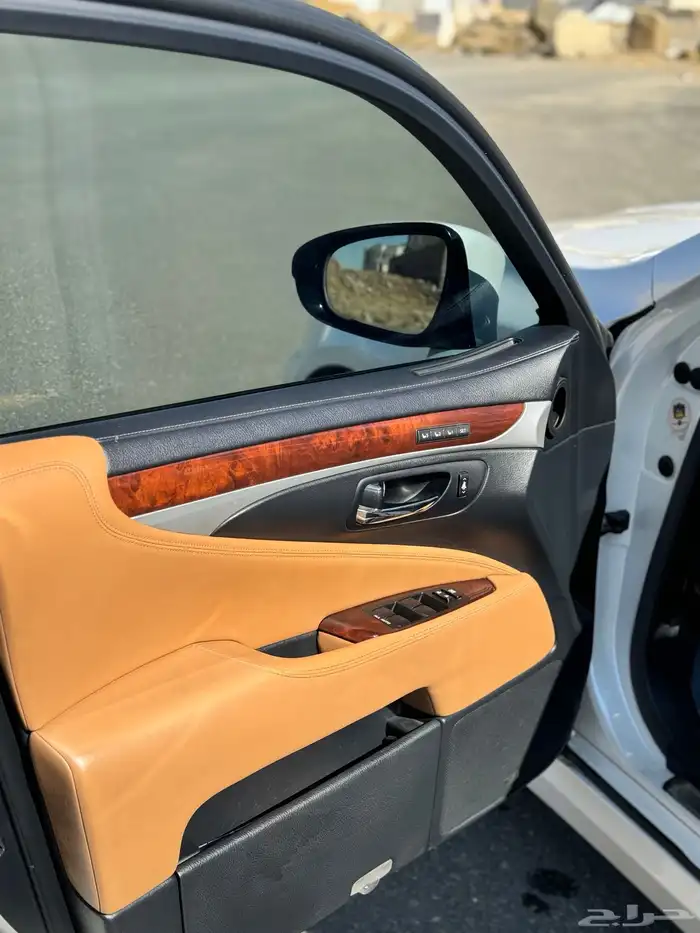 لكزس LS460 L 2016 7