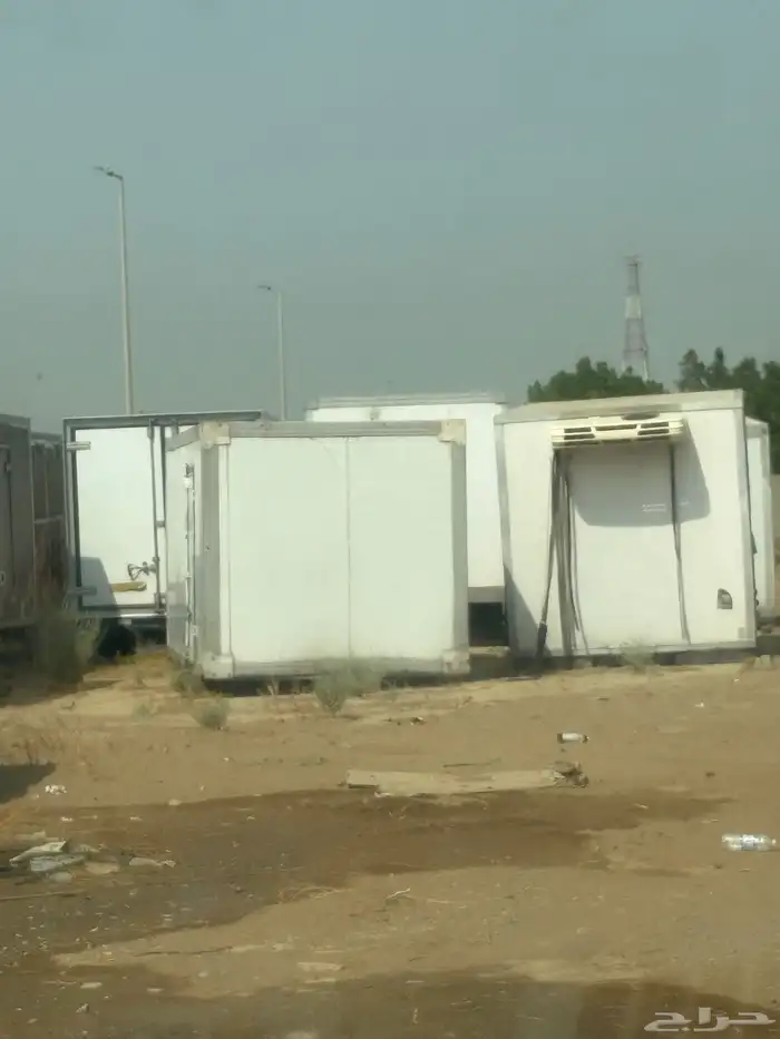 حاويات ثلاجات دينا العدد 17 0