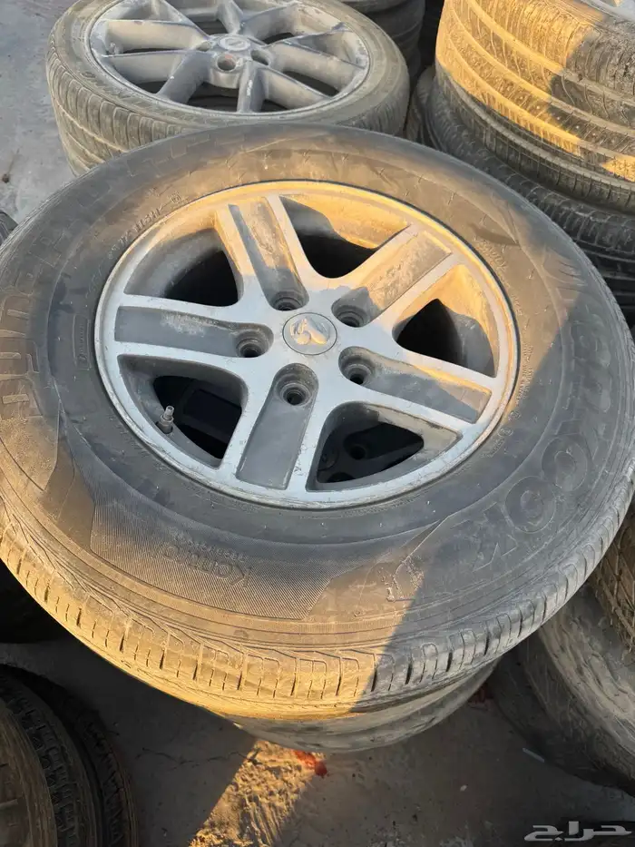 للبيع أطقم جنوط نوعيات و موديلات مختلفة 3