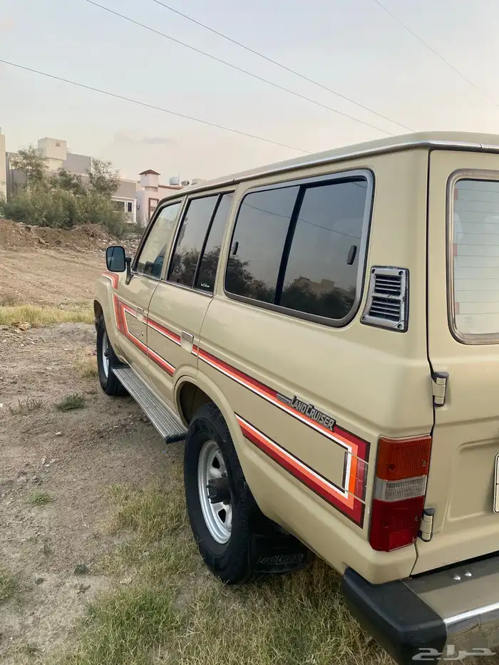جيب لاندكروزر 1986 للبيع 3