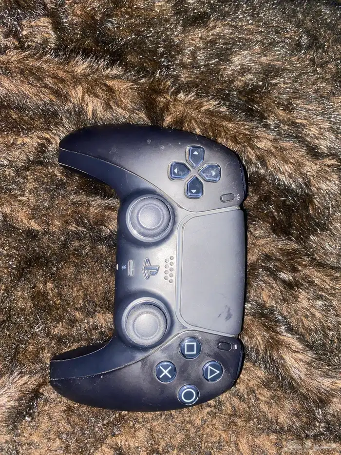 يد سوني 5. مافيها اي خراب 0