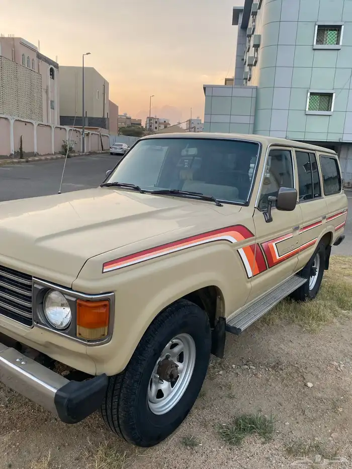 جيب لاندكروزر 1986 للبيع 0