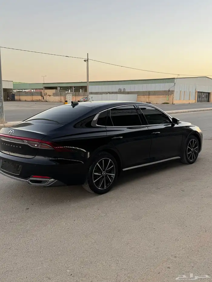 ازيرا 2022 بنزين 53