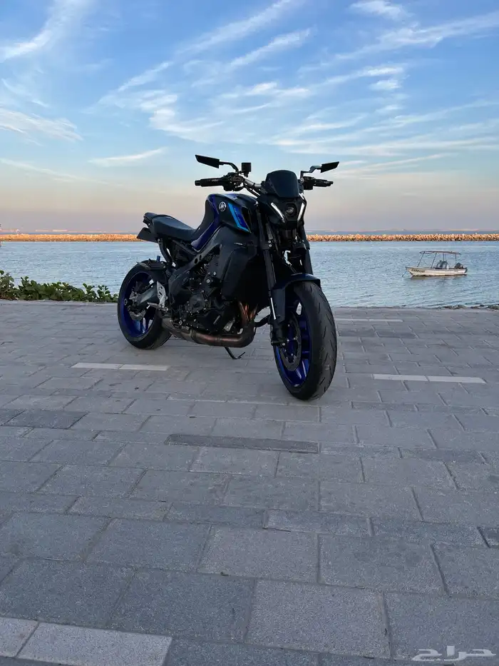YAMAHA MT-09 ياماها 6