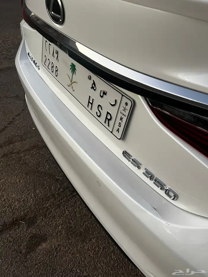 لكزس 2023 ES350 فئة CC ممشى 60 ألف 18