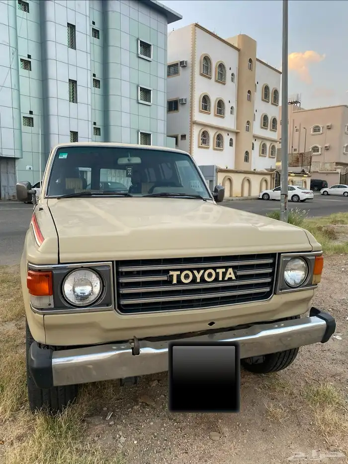 جيب لاندكروزر 1986 للبيع 5