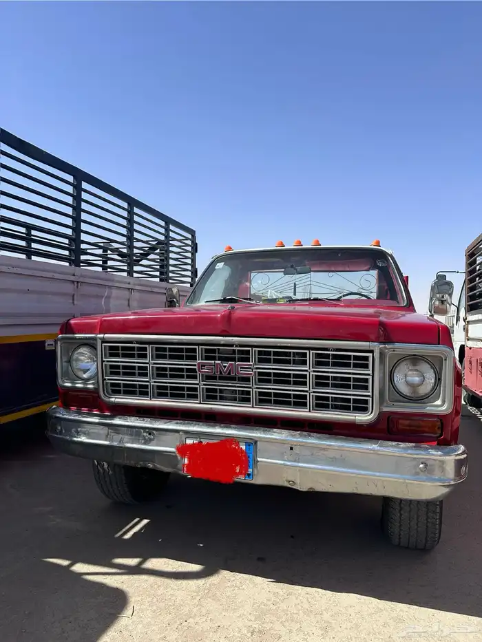 ونيت GMC احمر جمس 1976 4