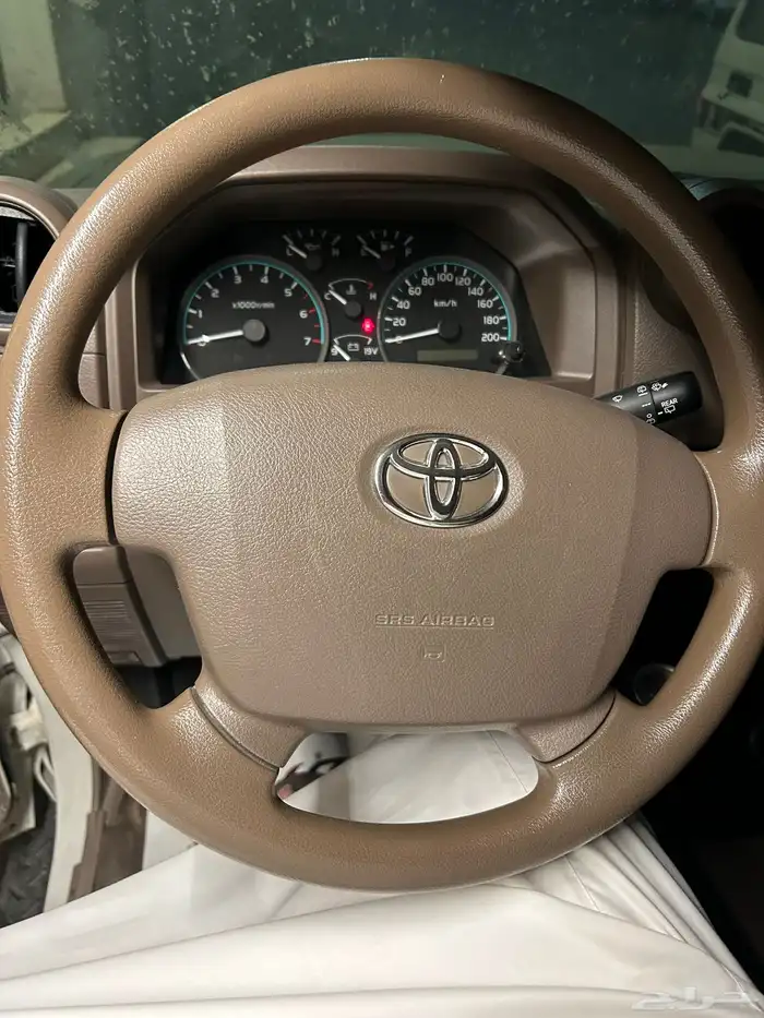 اغراض وقطع جيب ربع 5