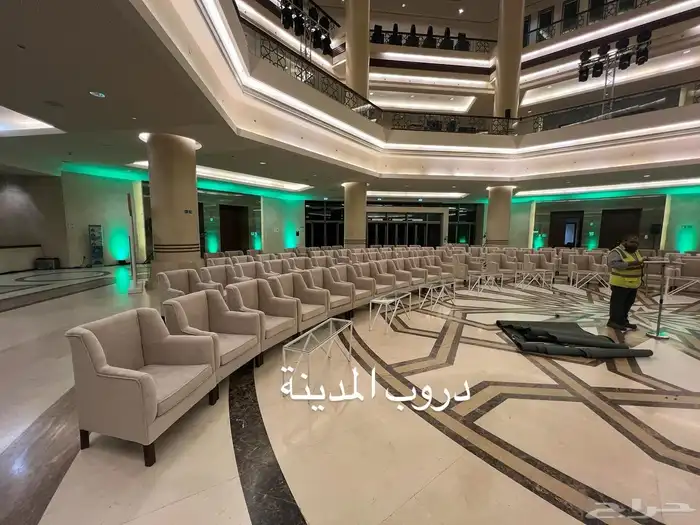 كنب مخمل 2