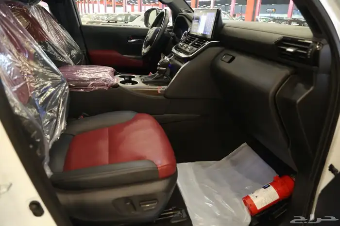 لاندكروزر VXS بريمي 2024 9