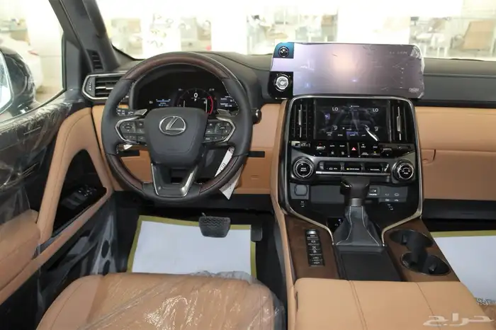 لكزس - LX600 BB - خليجي - 2025 - فل كامل - 25 سماعه 40
