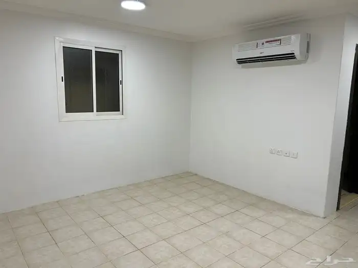 شقة للايجار حي الوادي 1