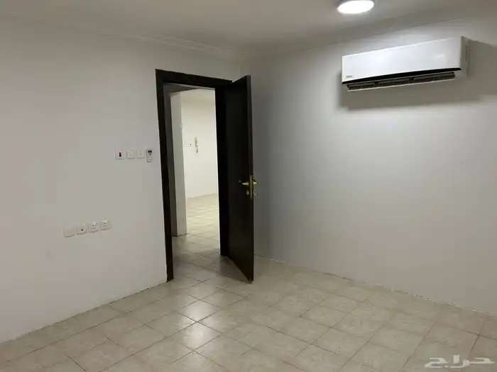 شقة للايجار حي الوادي 2
