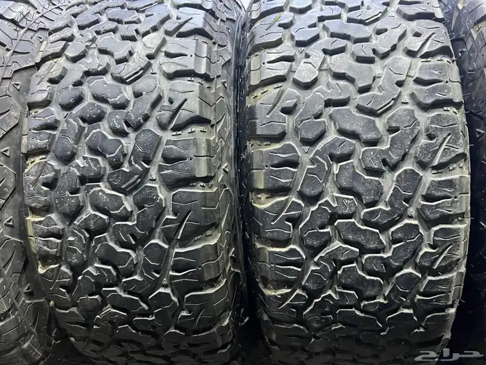 جنوط فيول مع كفرات ودواي نص حجري مقاس 285 70 17 13