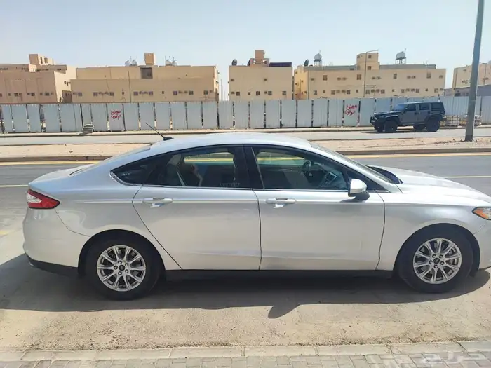 فورد فيوجن 2015   محرك 2.5 لتر  للبيع من مالك اول 9