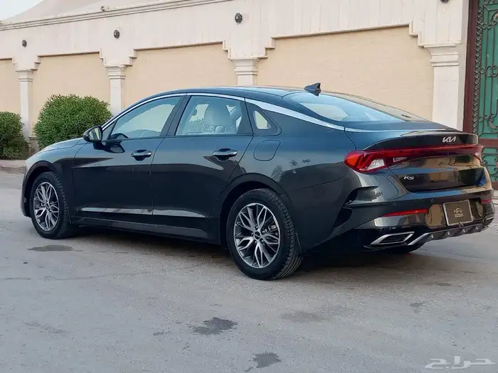 كيا-K5-2022-استاندر- بنزين- بحالة الوكالة 7