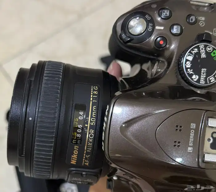كاميرا Nikon D5200 Bronze للبيع مع عدسة 50mm 3