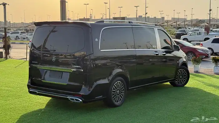 مرسيدس VS680L فيتو VIP - موديل 2021 - بحالة ممتازة - 15