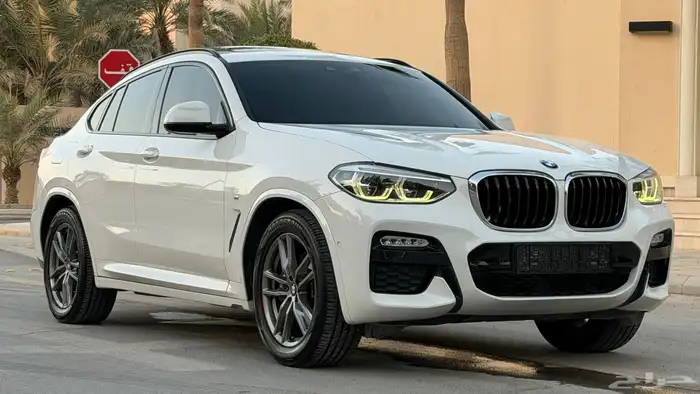BMW X4 2020 بحالة الوكالة 17