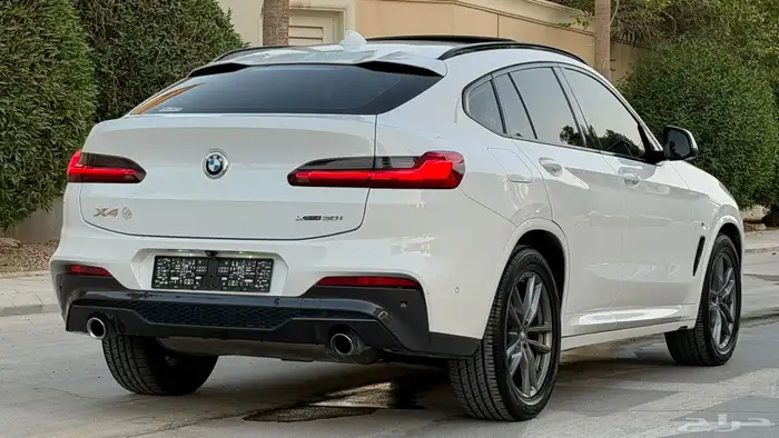 BMW X4 2020 بحالة الوكالة 14