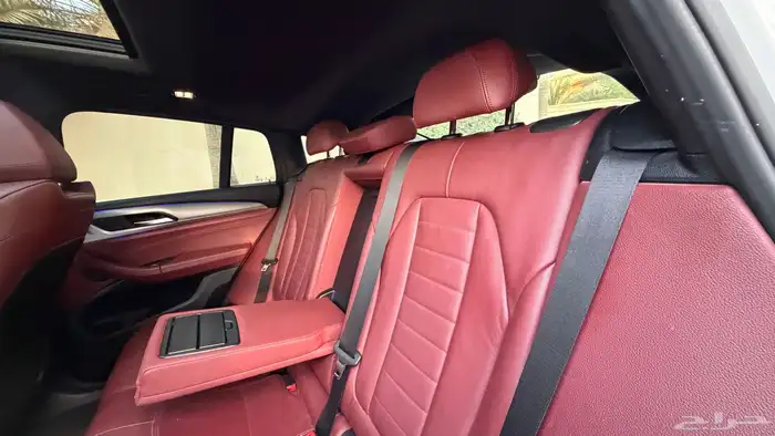 BMW X4 2020 بحالة الوكالة 32