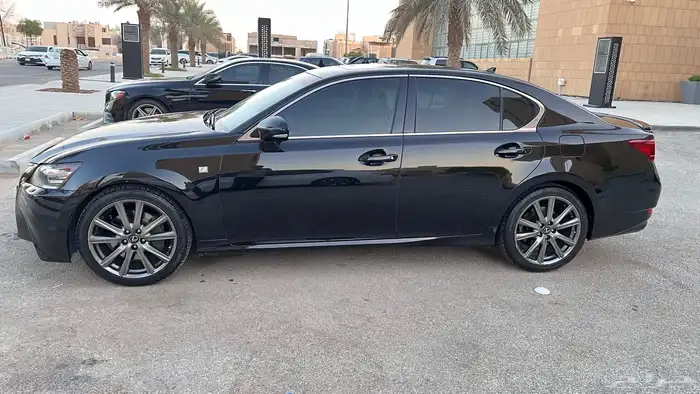 لكزس gs350 للبيع 1