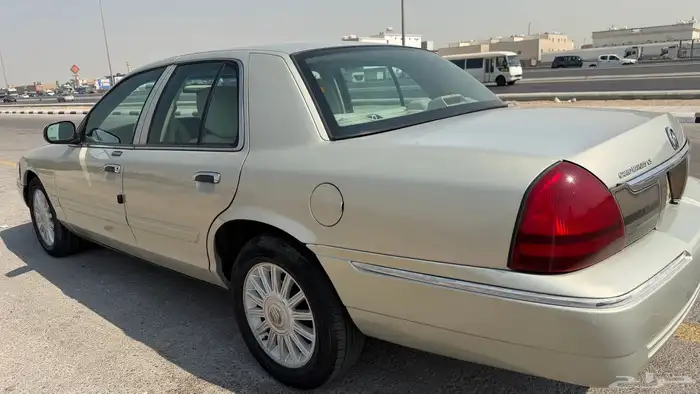 فورد جراند ماركيز 2011 سعودي 1