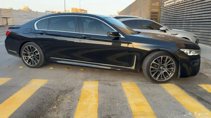 بي ام دبليو 730 3