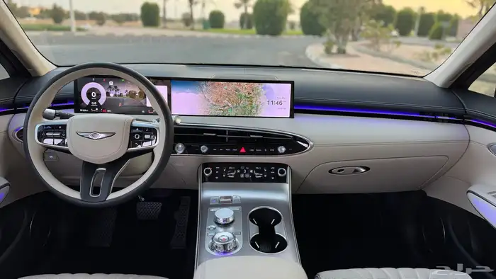2025 جينيسس GV70 16