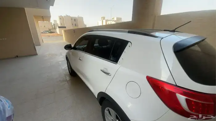 للبيع كيا سوبر تاج 2011 13