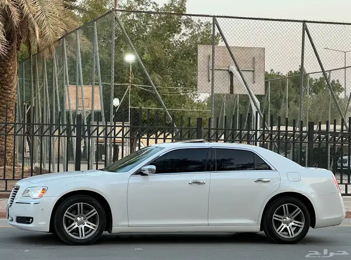 كرايزلر 2014 V6 فل سعودي 2
