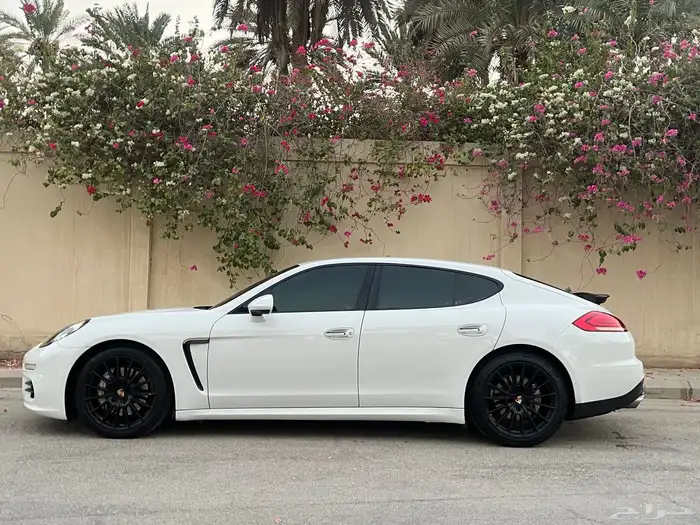 بورش باناميرا S (طلبية خاصة فل اوردر بالوان مميزة ) 2014 82