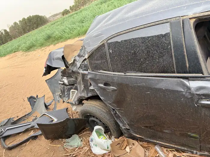 كرولا 2024 للبيع 3