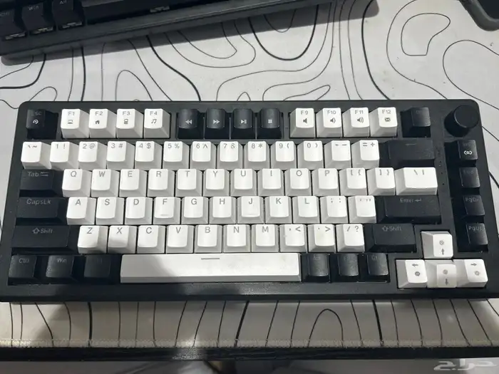 كيبورد قيمينق سوتش احمر 70 0