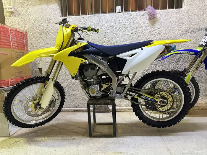 Suzuki RMZ-450 2015 3