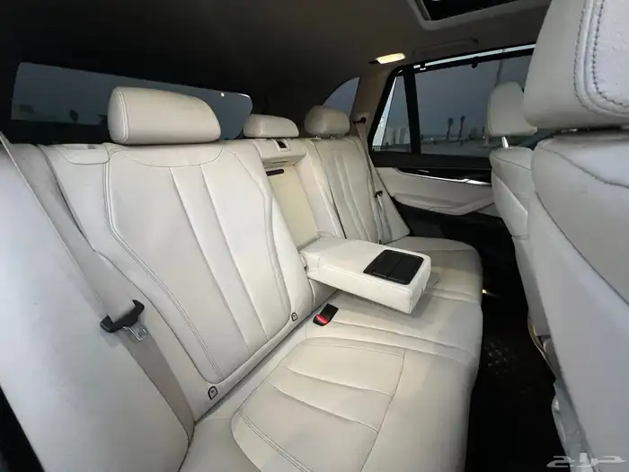 بي ام دبليو اكس 5 - BMW X5 V8 7