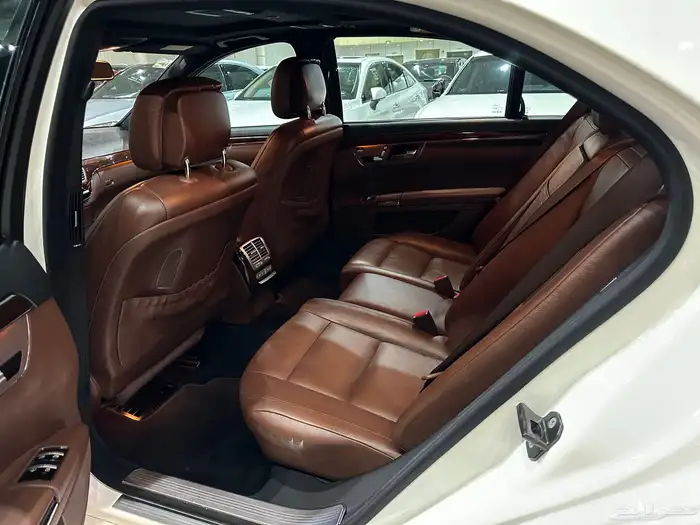 مرسيدس S350 موديل 2011 فل كامل 17