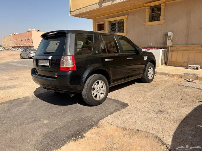 للبيع Land Rover LR2 موديل 2010 8