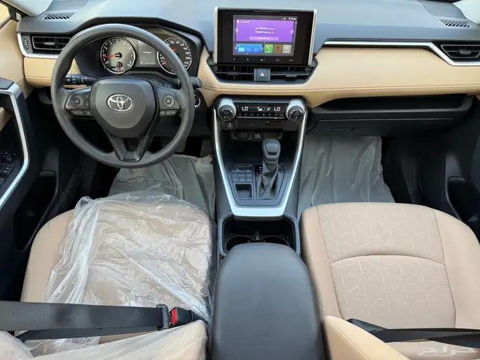 تايوتا راف فور2025 10