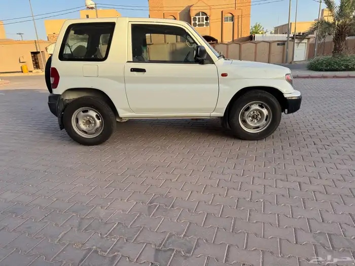 باجيرو io 4