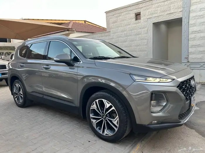 سنتافي 2019 بنزين سقف بانوراما دبل 7 مقاعد لدى قمة الاطلال 5